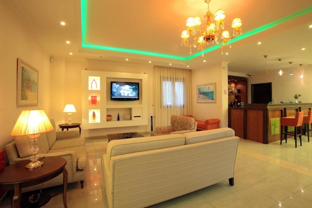Kyniska Hotel بليترا المظهر الخارجي الصورة