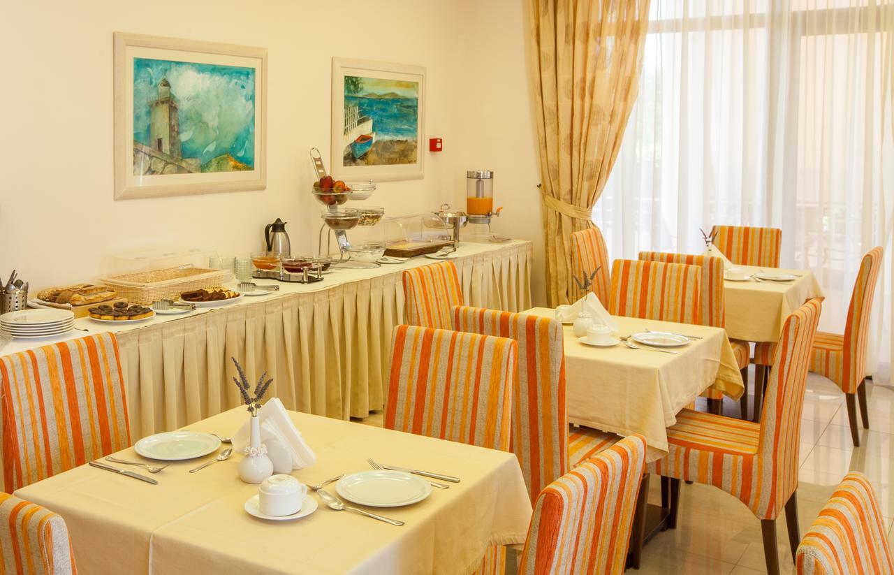 Kyniska Hotel بليترا المظهر الخارجي الصورة