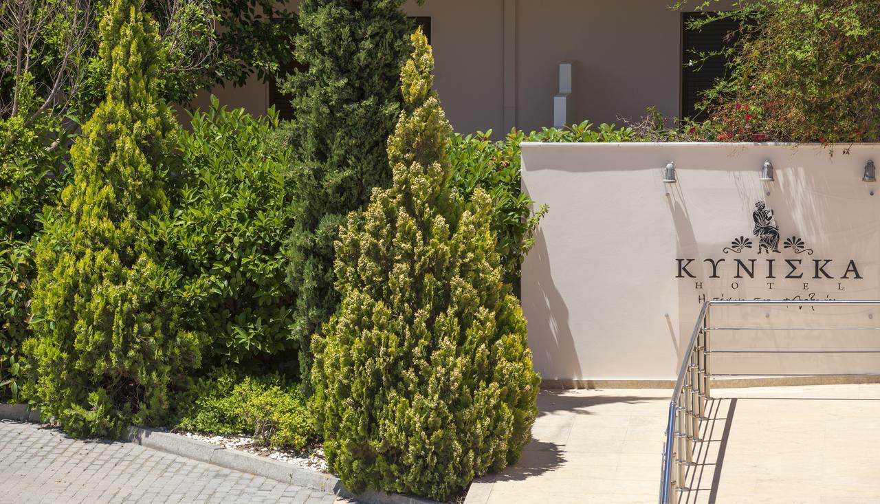 Kyniska Hotel بليترا المظهر الخارجي الصورة