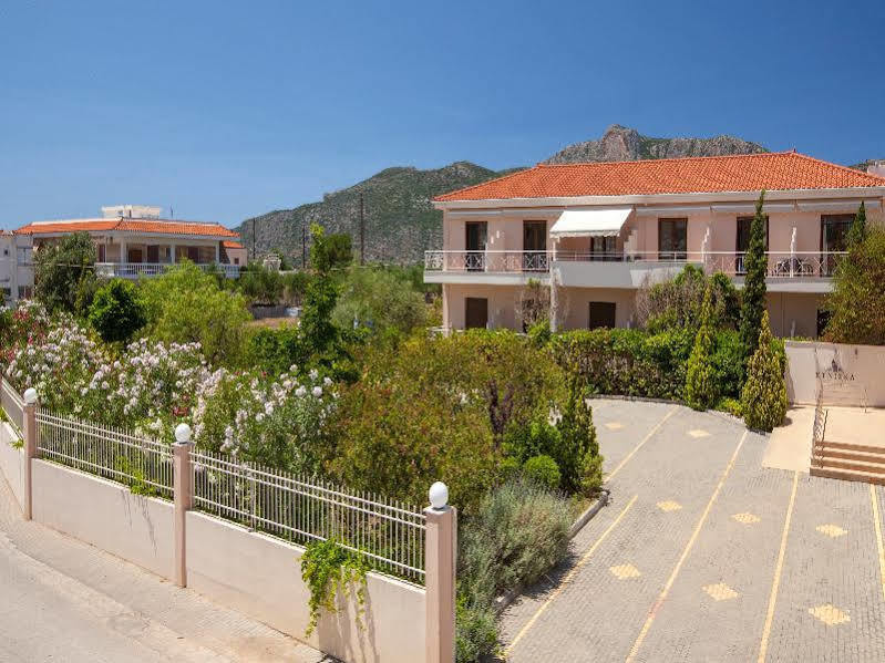 Kyniska Hotel بليترا المظهر الخارجي الصورة